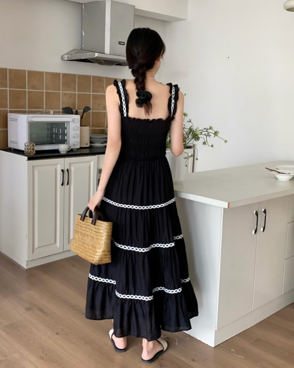 French Vintage Ruffle Dress