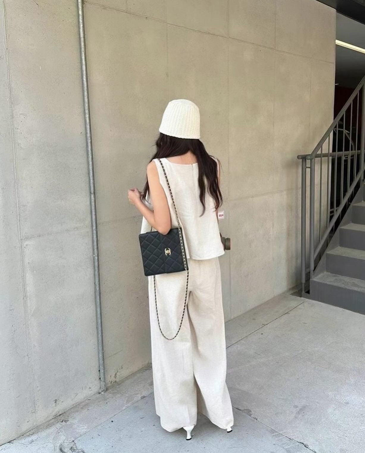 Square Neck Tank Top + Casual Long Pants