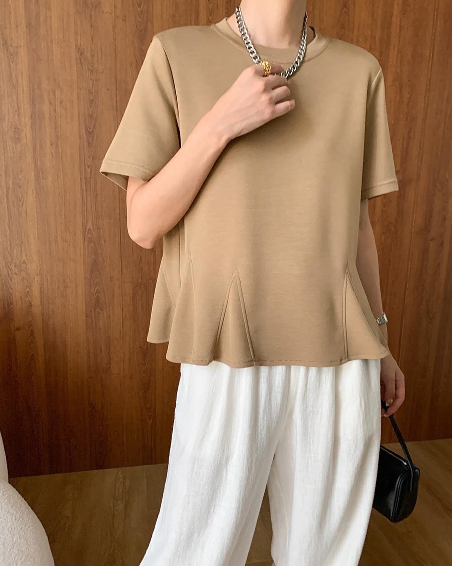 Ruffled Hem Round Neck T-Shirt