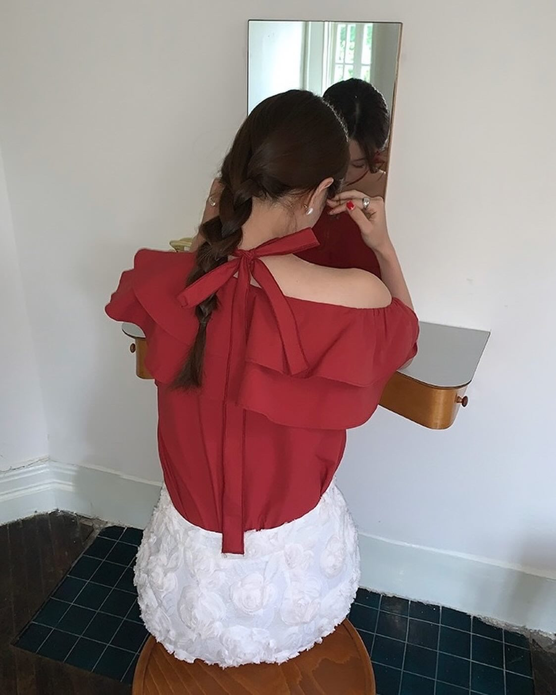 Double-Layered Ruffled One-Shoulder Top