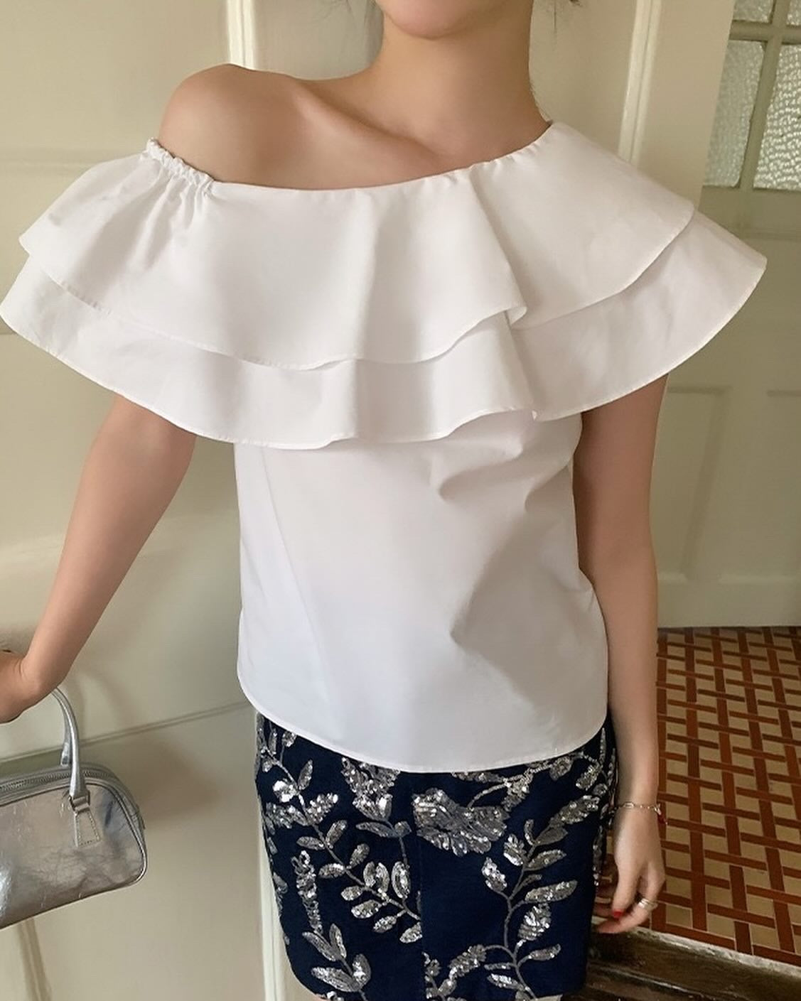 Double-Layered Ruffled One-Shoulder Top