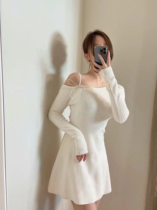 Off-shoulder Asymmetric Slim-fit Knitted Dress