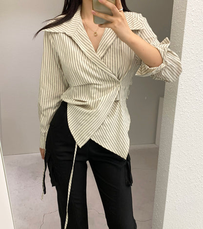 One-piece Button Waist-Defining Striped Shirt