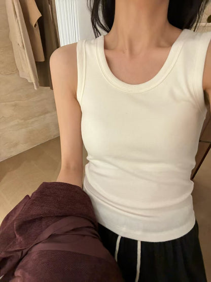 U-neck Tank Top With Pads